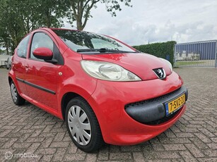 Peugeot 107 1.0-12V XS