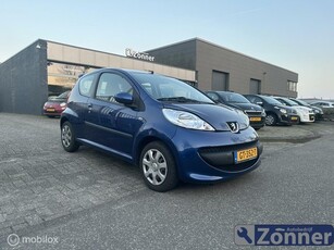 Peugeot 107 1.0-12V XS AUTOMAAT