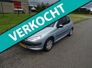 Peugeot 206 1.4 XT