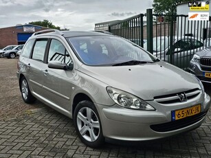 Peugeot 307 SW 2.0 16V Pack panorama dak airco cruis