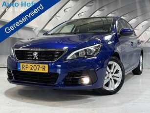 Peugeot 308 1.2 PureTech Blue Lease Executive PANODAK NAVI