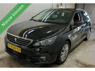 Peugeot 308 SW 1.2 PureTech Blue Lease Premium Adap.