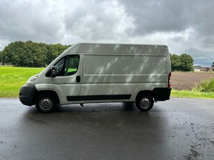 Peugeot Boxer 330 2.2 HDI L2H2 DC Profit+