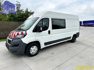 Peugeot Boxer double cab Euro 6 (bj 2015)