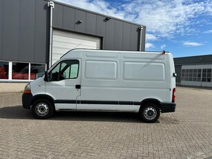 Renault Master T33 2.5dCi L2H2 EXPORT!!