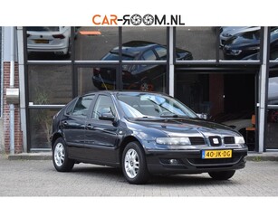 SEAT Leon 1.6-16V Signo Cruise Airco Trekhaak