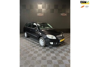 Skoda Fabia Combi 1.6-16V Navi Pano Airco Nieuwe