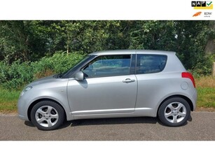 Suzuki Swift 1.5 Exclusive