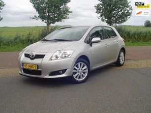 Toyota Auris 1.6-16V Luna / Airco / Cruise / Navi / Trekhaak