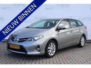 Toyota Auris Touring Sports 1.3 Now NL-AUTO TOMTOM NAVI