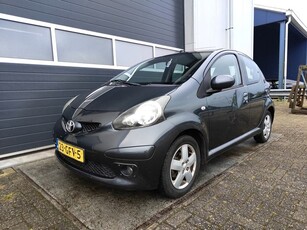 Toyota Aygo 1.0-12V Sport nieuwe apk