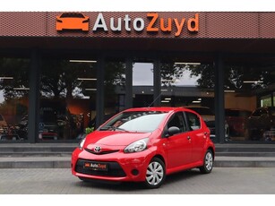 Toyota Aygo 1.0 VVT-i Now / Airco / AUX / 5-Deurs