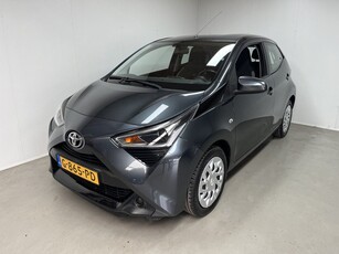 Toyota Aygo 1.0 VVT-i x-play limited Camera Apple Carplay