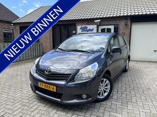 Toyota Verso 1.8 VVT-i Aspiration 1e eigenaar Trekhaak.