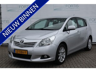 Toyota Verso 1.8 VVT-i Aspiration 7p. TREKHAAK PARKEER