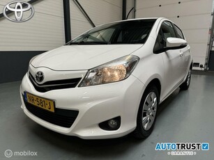 Toyota Yaris 1.3 VVT-i 100PK 6-Bak AircoCameraBluetooth