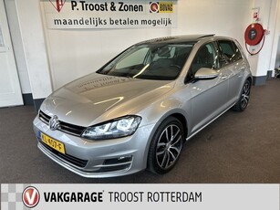 Volkswagen Golf 1.2 TSI Highline Automaat Panoramadak