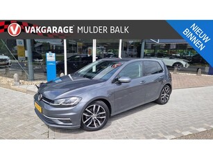 Volkswagen Golf 1.5 TSI Highline Business R DSG Camera