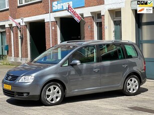 Volkswagen Touran 2.0 TDI Highline-automaat-airco-elek ramen