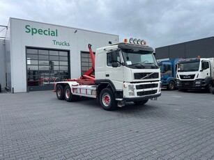 Volvo FM 400 6x4 + AJK Hooksystem 20T (bj 2009)