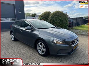 Volvo V40 1.6 D2