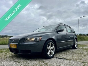 Volvo V50 2.4 Kinetic, BJ 2004, APK Juli 2025, Airco, Trekhk