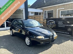 Alfa Romeo 147 1.6 T.Spark Progression APK AIRCO KOOPJE