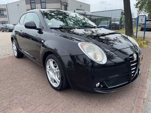 Alfa Romeo MiTo 1.4 T Distinctive Airco/ECC,Cruisecontrol