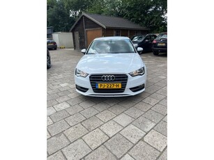 Audi A3 Sportback 1.4 TFSI Ambition Pro Line S