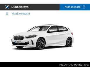 BMW 1-serie 5-deurs 118i Exe 19'' Panorama Getint