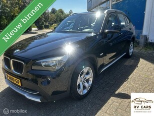 BMW X1 sDrive18i onderhoudsboekjes aanwezig