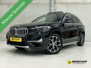 BMW X1 sDrive18i X-line Automaat Panodak Navi Camera LED