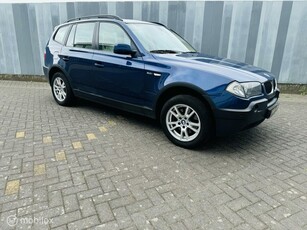 BMW X3 3.0i Executive/Automaat/leer/pano/stoelverwarming