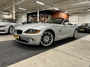 BMW Z4 [E85] 2.5i S Roadster Executive l PDC l Cruise- en