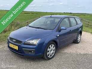 Ford Focus Wagon 1.6 2007 airco nieuwe APK blauw