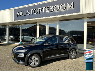 HYUNDAI KONA EV Fashion 64 kWh 205PK | LED | 3-Fase | Apple Carplay | Stoel en stuurverwarming | PDC incl. Camera | Adapt. Cruise