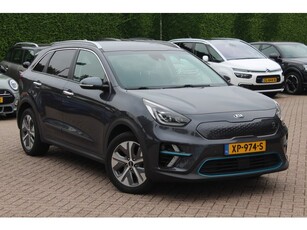 Kia e-Niro ExecutiveLine 64 kWh / Camera / Leder / Keyless