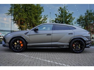 Lamborghini Urus 4.0 V8 Performante EXPORT PRICE DIRECT