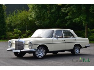 Mercedes-Benz 200-serie 280 SE 3.5 V8 (bj 1972, automaat)