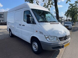 Mercedes-Benz Sprinter 313 CDI 2.2 130pk L2 H2 196.000km