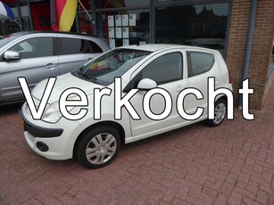 Nissan Pixo 1.0 Acenta Centrale vergrendeling+afst