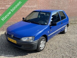 Peugeot 106 1.0 Sketch 1999 77d km NAP uniek!