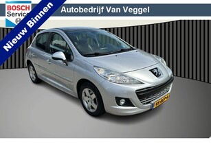 Peugeot 207 1.4 VTi Allure pano, airco, trekhaak (bj 2011)