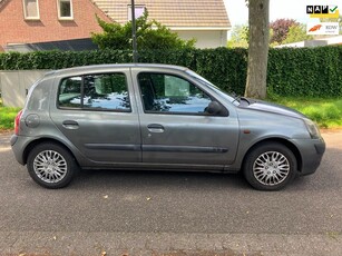 Renault Clio 1.2 Authentique 5 DEURS MET ELEC. RAMEN EN