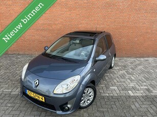 Renault Twingo 1.2-16V Initiale AUTOMAATPANOSENSORENAIRCO