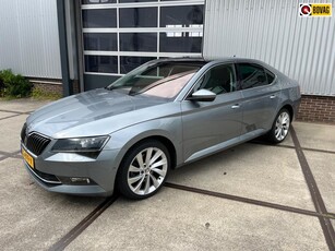 Skoda Superb 1.4 TSI ACT Style Business