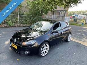 Volkswagen Golf 1.4 TSI Highline ZO INGERUILD DUS ZO WEG