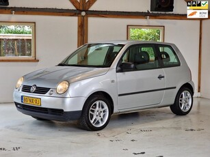 Volkswagen Lupo 1.4-16V Comfortline (APK 30-3-2025 / LM