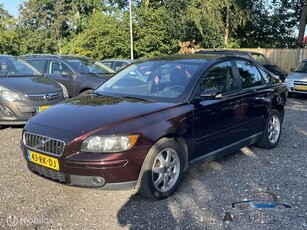 Volvo S40 2.4Summum Airco NAP Automaat 140PK trekhaak cruise