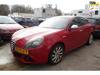 Alfa Romeo Giulietta 1.4 Turbo Distinctive 170pk 6